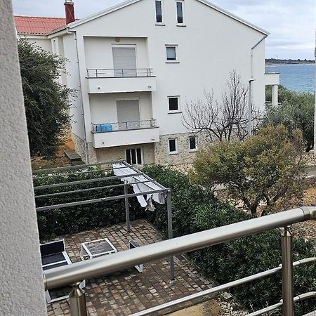 Apartment Traversa Novalja Buitenkant foto